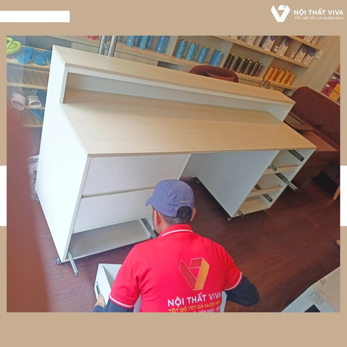 Những lưu ý cần biết để đặt bàn lễ tân hợp phong thủy, thu hút tài lộc Những lưu ý cần biết để đặt bàn lễ tân hợp phong thủy, thu hút tài lộc