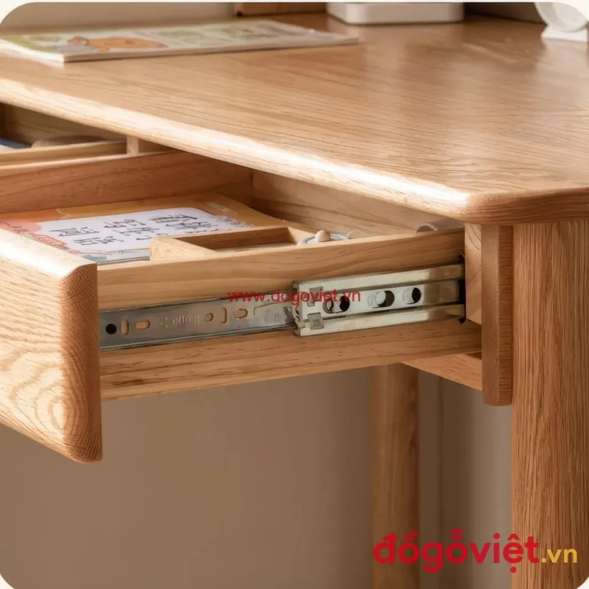 Top 5+ mẫu bàn học gỗ tự nhiên bền đẹp và đáng mua nhất  Top 5+ mẫu bàn học gỗ tự nhiên bền đẹp và đáng mua nhất
