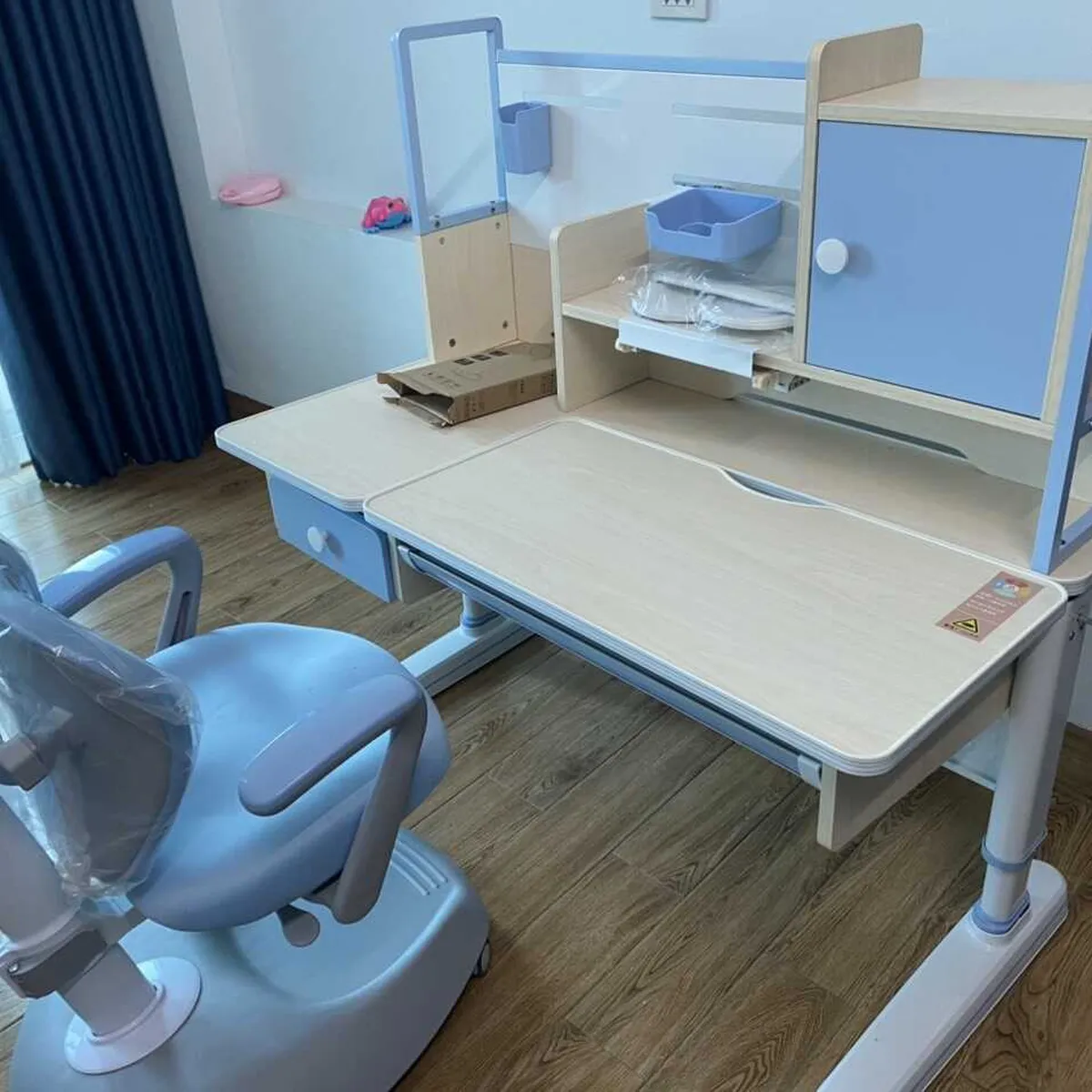 Top 5+ mẫu bàn học sinh tiểu học đáng mua nhất hiện nay  Top 5+ mẫu bàn học sinh tiểu học đáng mua nhất hiện nay