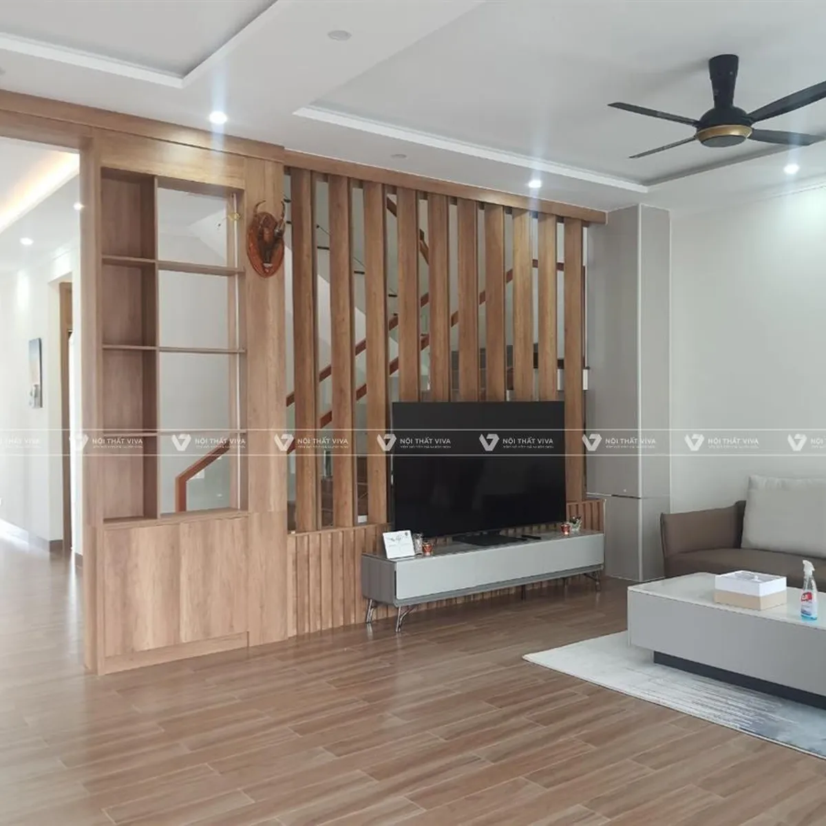 Vách lam nhựa giả gỗ là gì? Xu hướng thiết kế và địa chỉ thi công uy tín Vách lam nhựa giả gỗ là gì? Xu hướng thiết kế và địa chỉ thi công uy tín