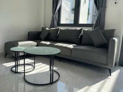 Sofa màu ghi xám hiện đại, lựa chọn sang trọng cho mọi phòng khách