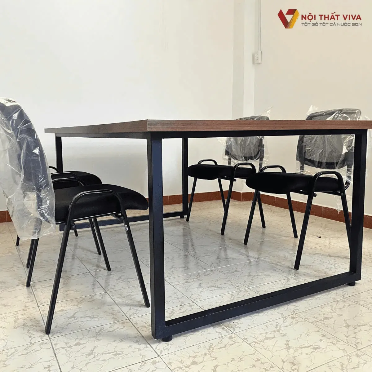 B&agrave;n L&agrave;m Việc Gỗ C&ocirc;ng Nghiệp