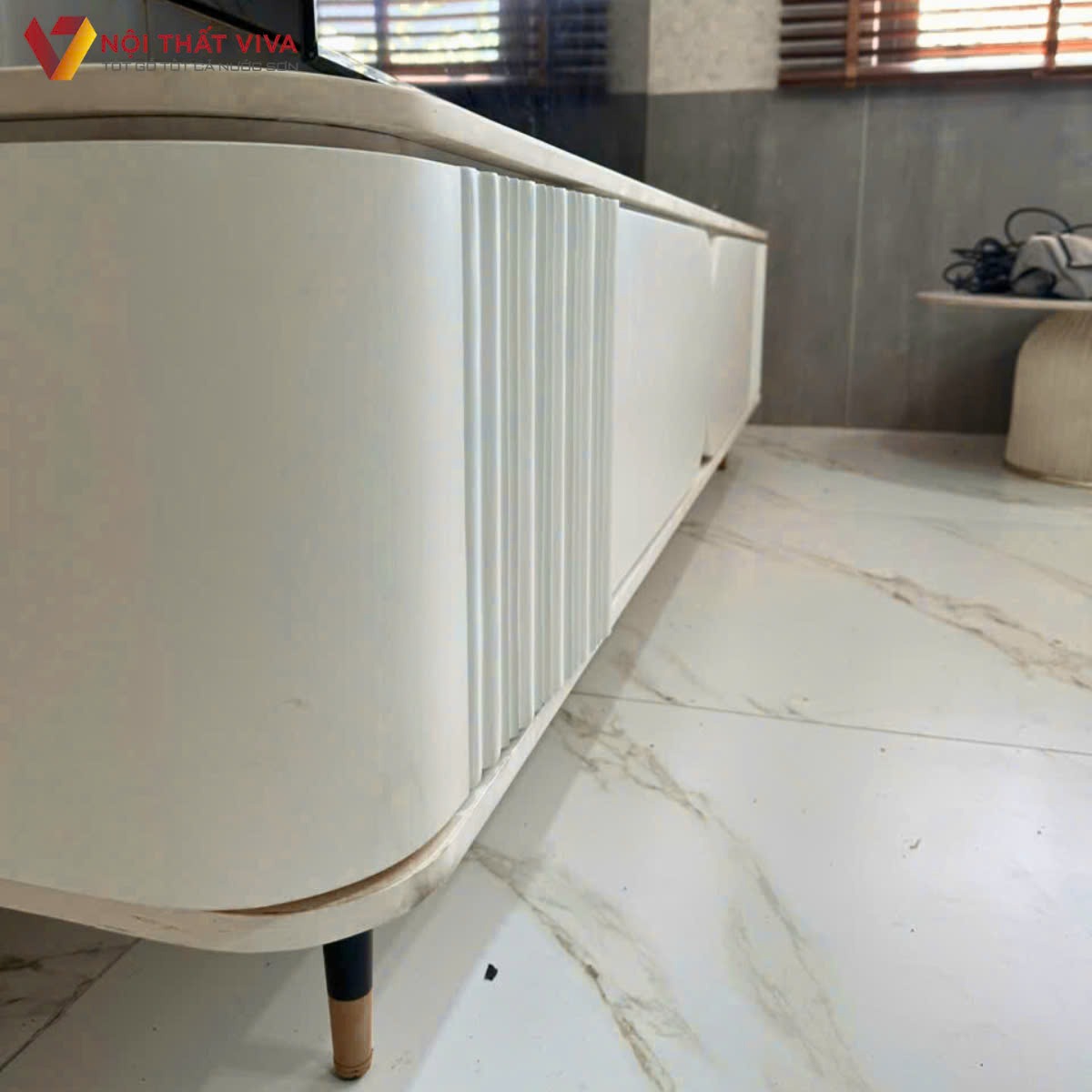 Tổng hợp kệ tivi mặt đ&aacute; cao cấp gi&aacute; rẻ cho ph&ograve;ng kh&aacute;ch hiện đại