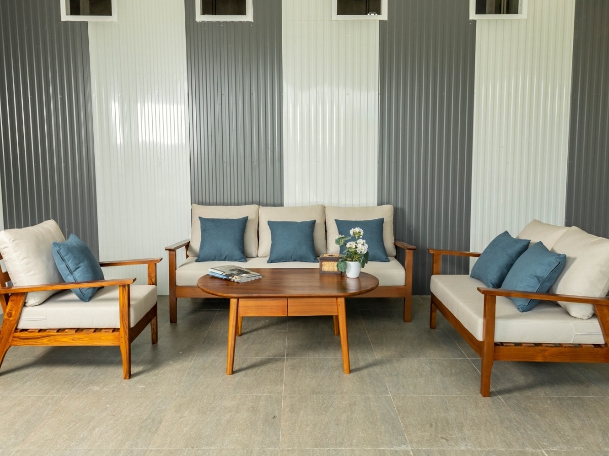 Top 5 mẫu ghế sofa decor gi&aacute; rẻ dễ phối, chuẩn phong c&aacute;ch hiện đại