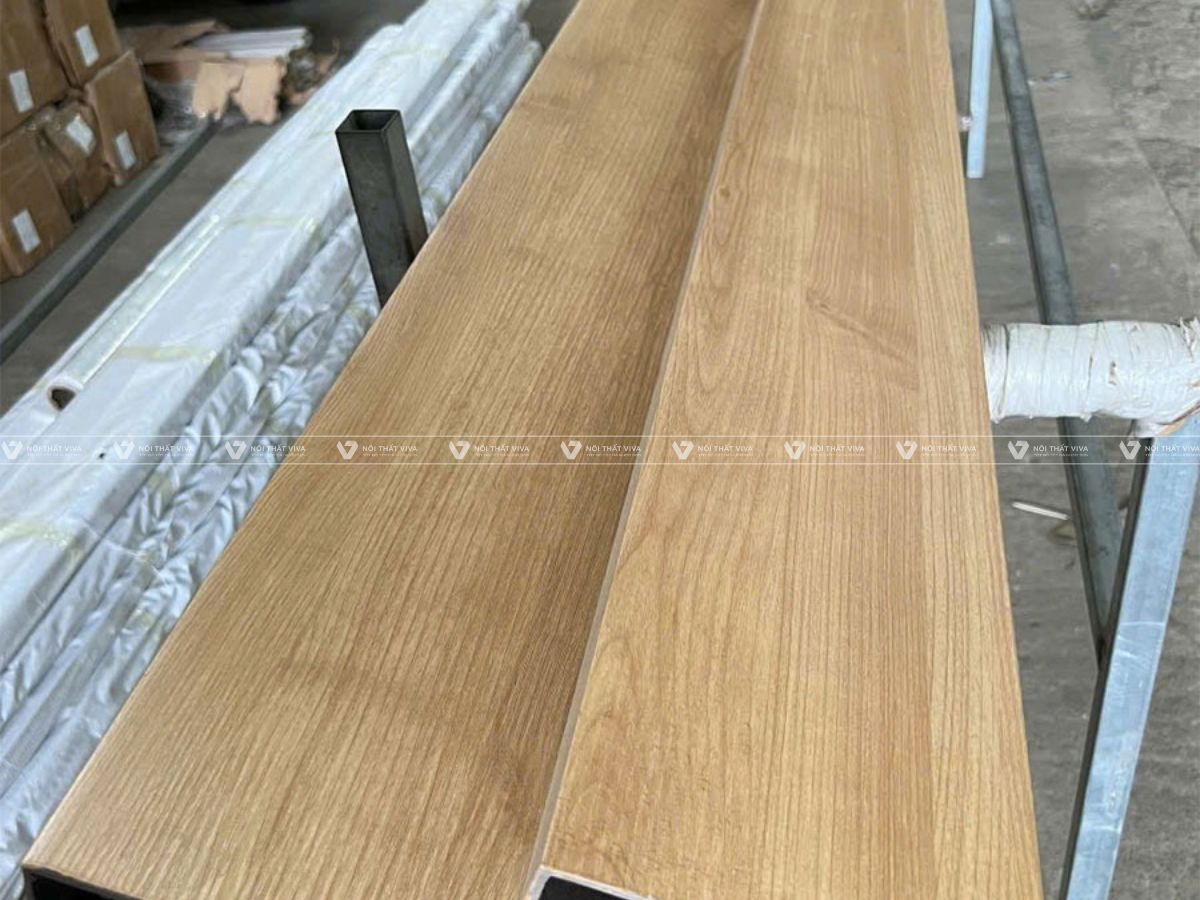 Vách lam nhựa giả gỗ là gì? Xu hướng thiết kế và địa chỉ thi công uy tín Vách lam nhựa giả gỗ là gì? Xu hướng thiết kế và địa chỉ thi công uy tín