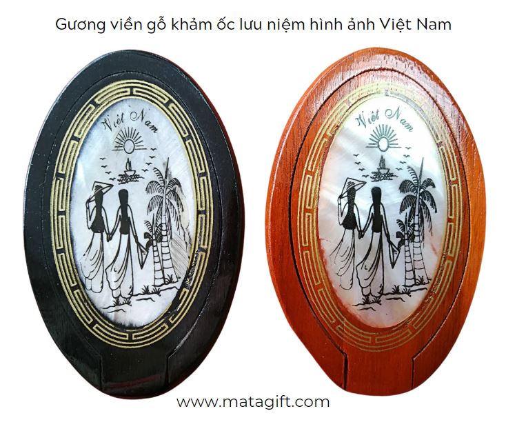Gương mini viền gỗ khảm ốc hình oval in hình cô gái và hoa hồng Gương mini viền gỗ khảm ốc hình oval in hình cô gái và hoa hồng