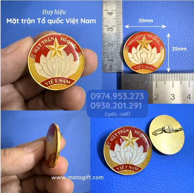 Huy hiệu Mặt trận Tổ quốc Huy hiệu Mặt trận Tổ quốc