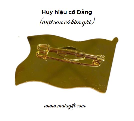 Huy hiệu cờ Đảng cài áo mạ vàng Huy hiệu cờ Đảng cài áo mạ vàng