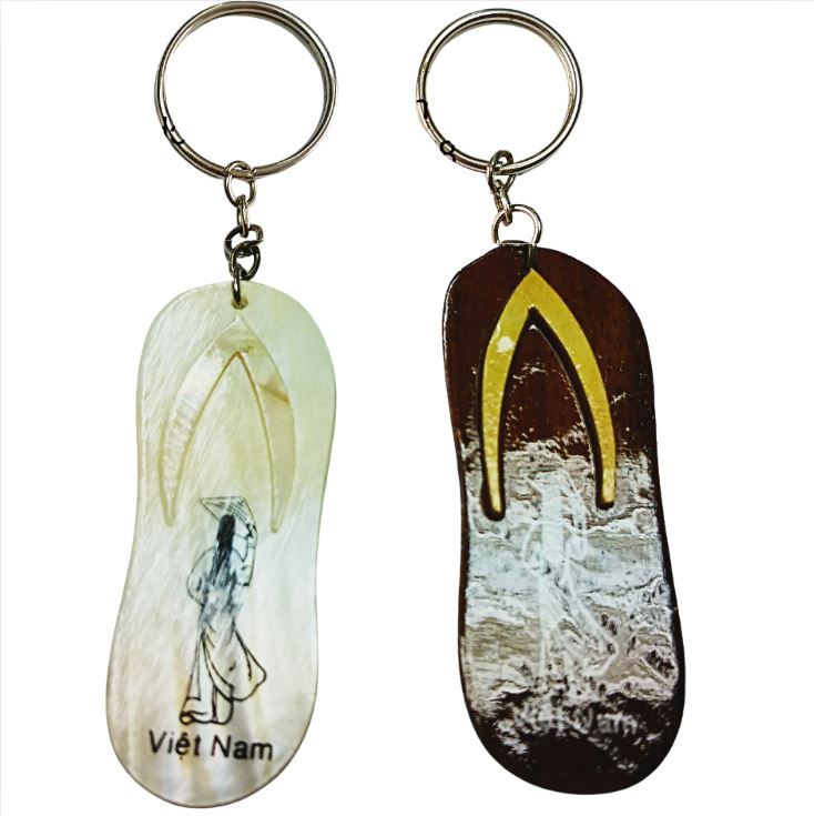 Móc khoá gỗ cẩn ngọc trai hình đôi dép dễ thương Móc khoá gỗ cẩn ngọc trai hình đôi dép dễ thương