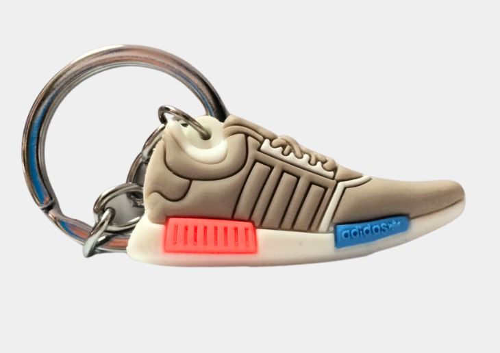 Móc khoá cao su hình chiếc giày xinh xắn Móc khoá cao su hình chiếc giày xinh xắn