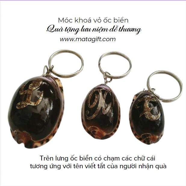 Móc khoá vỏ ốc biển có chữ cái tên người làm quà tặng lưu niệm Móc khoá vỏ ốc biển có chữ cái tên người làm quà tặng lưu niệm