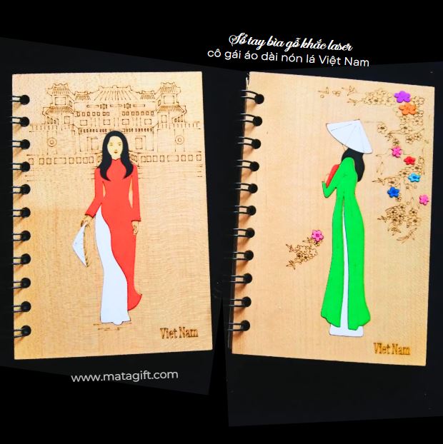 Sổ tay bìa gỗ khắc laser cô gái áo dài Việt Nam Sổ tay bìa gỗ khắc laser cô gái áo dài Việt Nam