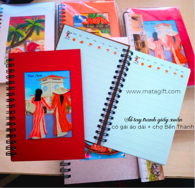 Sổ tay tranh giấy xoắn hình cô gái áo dài phong cảnh Việt Nam Sổ tay tranh giấy xoắn hình cô gái áo dài phong cảnh Việt Nam