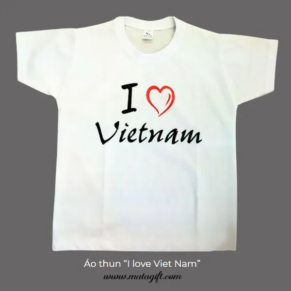 Áo thun "Tôi yêu Việt Nam"