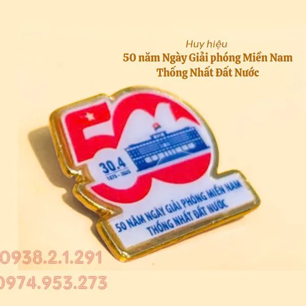 Huy hiệu kỷ niệm 50 năm ngày giải phóng Miền Nam 