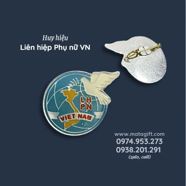 Huy hiệu Hội Liên hiệp Phụ nữ Việt Nam