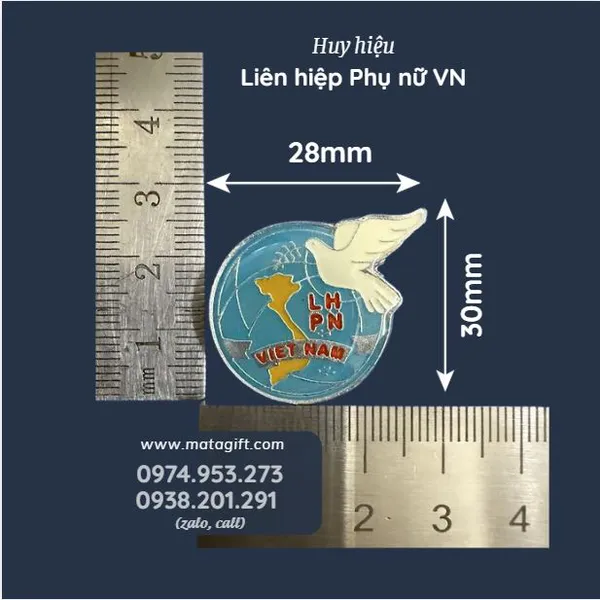 Huy hiệu Hội Liên hiệp Phụ nữ Việt Nam