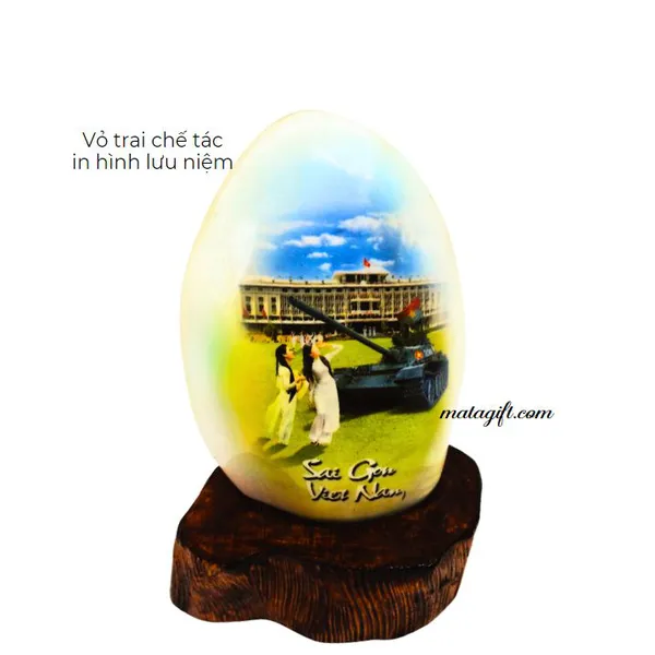 Vỏ trai chế tác in hình ảnh lưu niệm