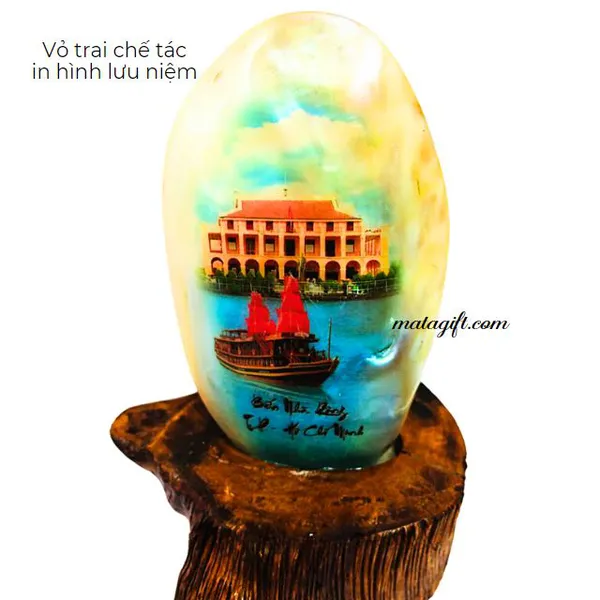 Vỏ trai chế tác in hình ảnh lưu niệm