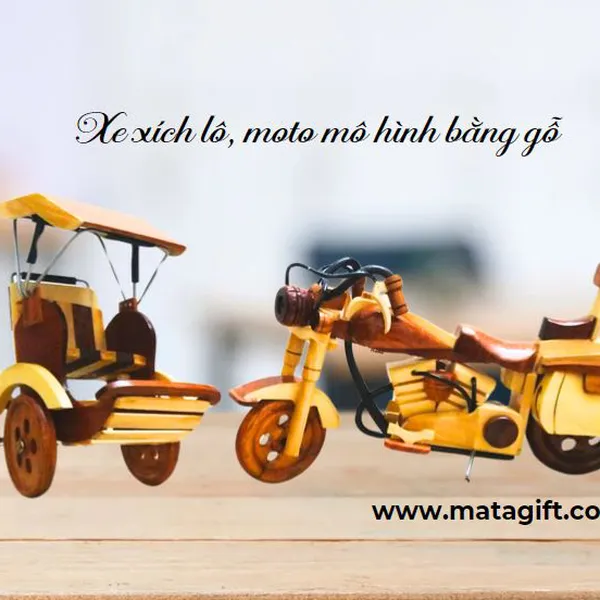 Xe xích lô mô hình bằng gỗ xinh xắn