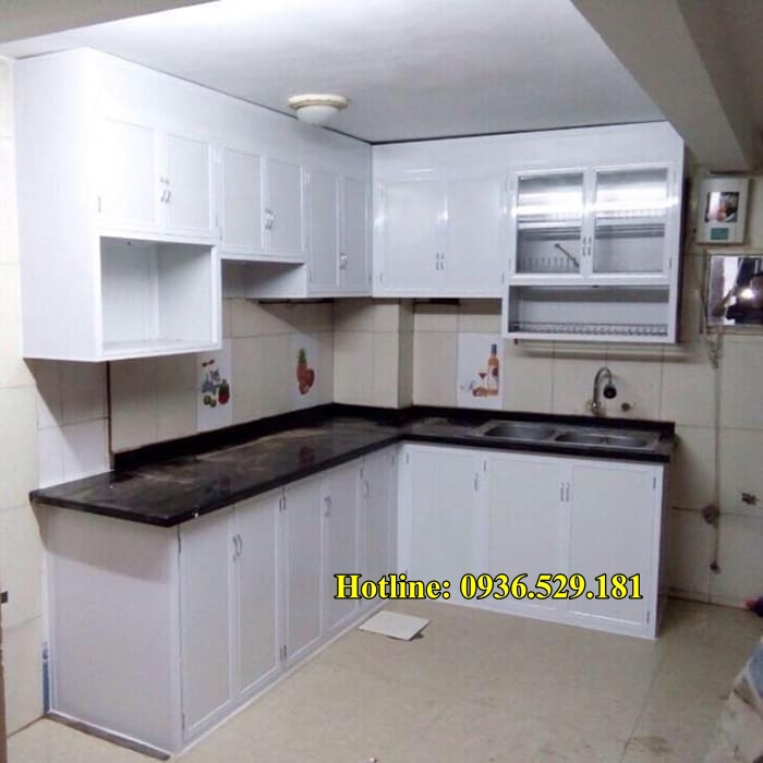 tủ bếp nhôm