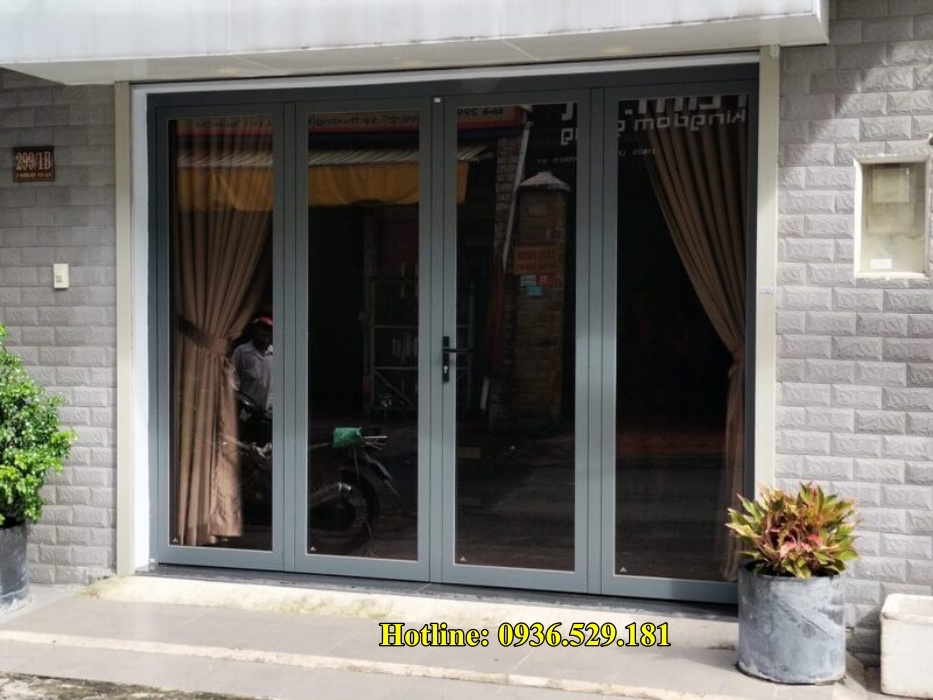 giá cửa nhôm kính