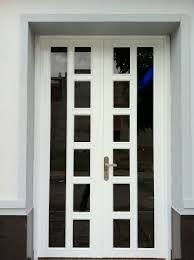 cửa ra vào nhôm kính bình dương