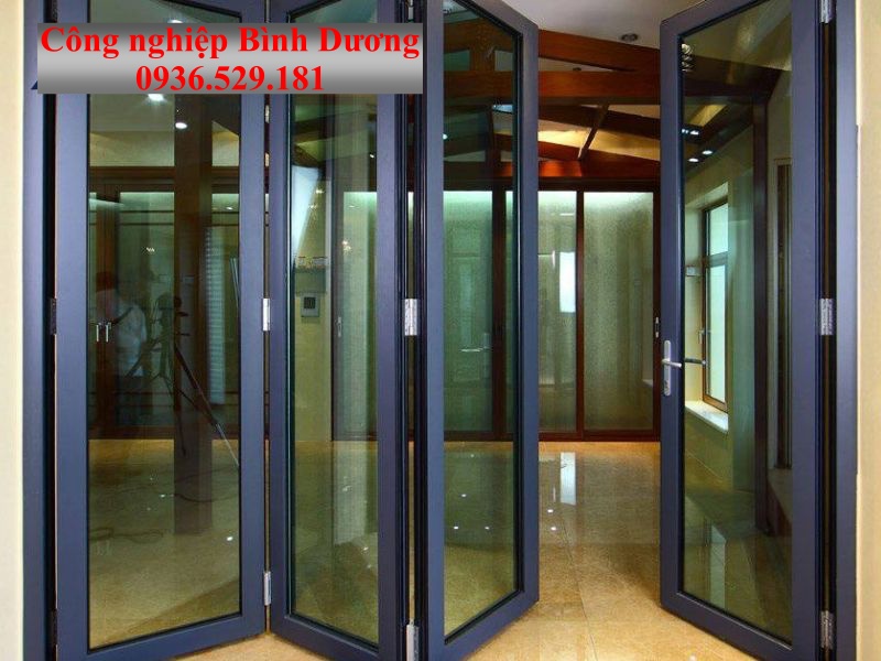giá cửa nhôm kính cường lực