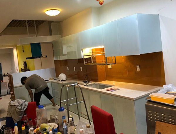 mẫ tủ bếp gía rẻ