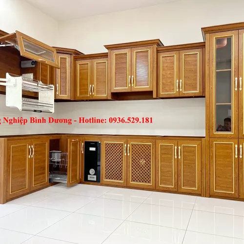 TỦ BẾP NHÔM KÍNH GIÁ RẺ - GIÁ 2.500.000đ 