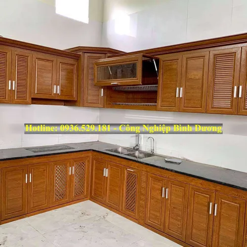 Top 5+ Mẫu Tủ Bếp Nhôm Kính Giả Gỗ Đẹp Sang Trọng Nhất 2025