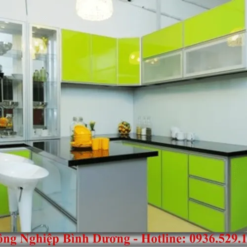TỦ BẾP NHÔM KÍNH GIÁ RẺ - GIÁ 2.500.000đ 