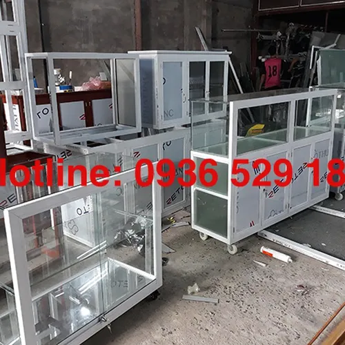Các mẫu Tủ Nhôm Kính Bán Hàng phổ biến