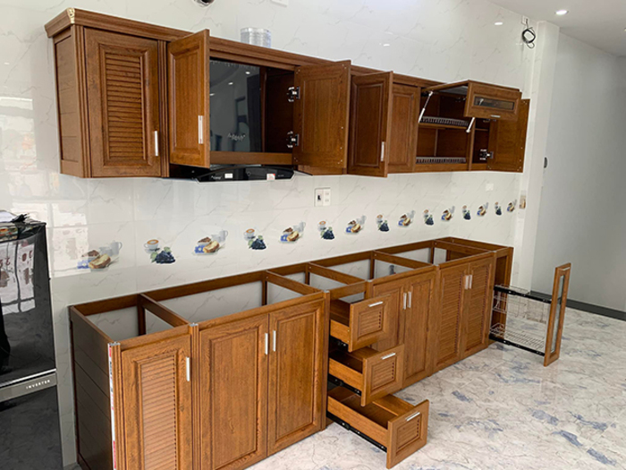 tủ bếp nhôm kính