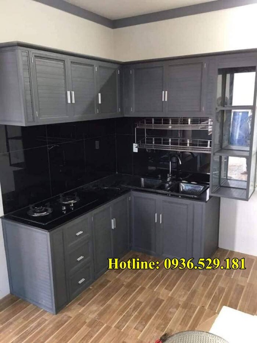 tủ bếp nhôm kính