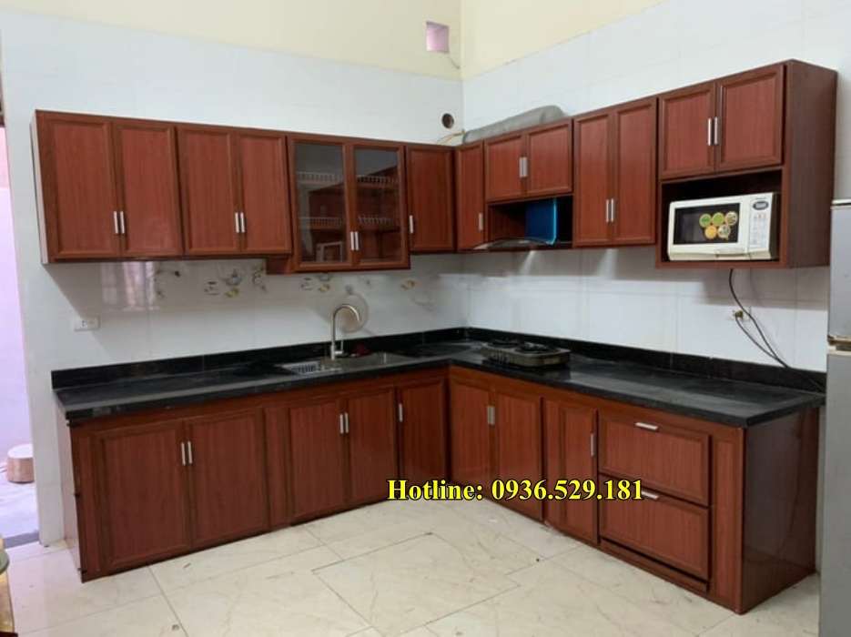 tủ bếp nhôm kính