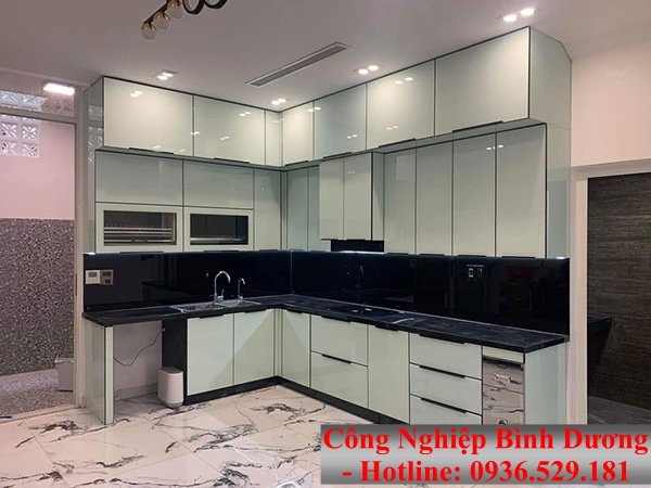 tủ bếp nhôm kính giá rẻ