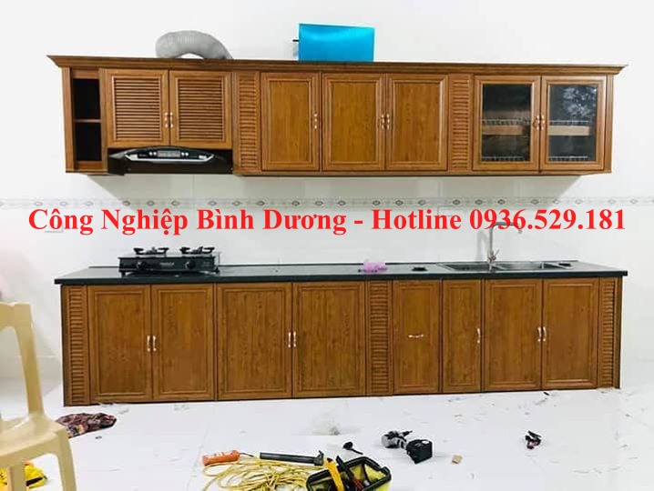 tủ bếp nhôm kính omega