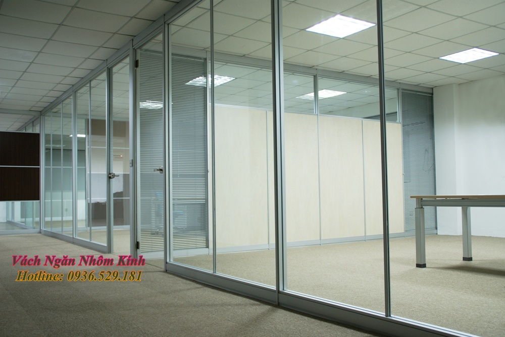vách ngăn nhôm kính giá rẻ bình dương