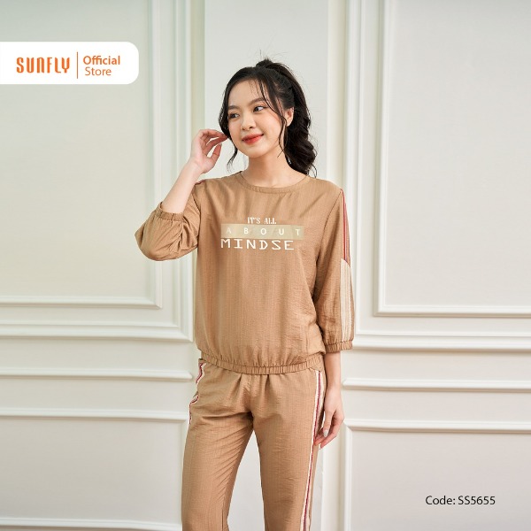 Bộ Đồ Nữ Mặc Nhà Thể Thao Linen Sunfly Áo Tay Lỡ Quần Dài Nâu Sữa Bộ Đồ Nữ Mặc Nhà Thể Thao Linen Sunfly Áo Tay Lỡ Quần Dài Nâu Sữa