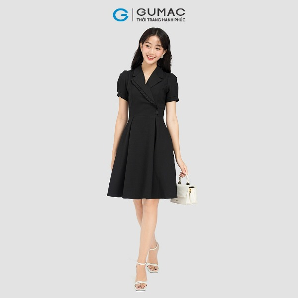 Đầm cổ vest phối bèo thời trang GUMAC đen Đầm cổ vest phối bèo thời trang GUMAC đen