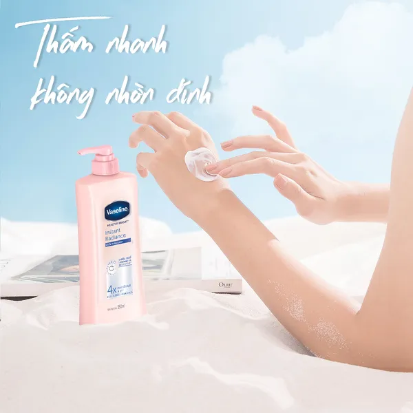 Sữa Dưỡng Thể Vaseline 350ml Dưỡng Ẩm Sáng Da Instant Radiance Vi Chất Phản Quang Giúp Da Sáng Tức Thì Gấp 4 Lần