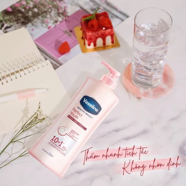 Combo 2 Sữa Dưỡng Thể Dưỡng Ẩm Vaseline Sáng Da Chống Nắng Toàn Thân Spf24pa++ & Sáng Da Perfect Youth Cải Thiện Nếp Nhăn 350ml