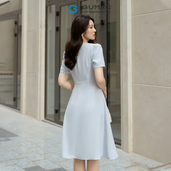 Đầm A cổ phối nơ GUMAC