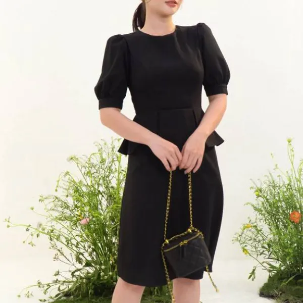 Đầm bèo phối eo thời trang GUMAC