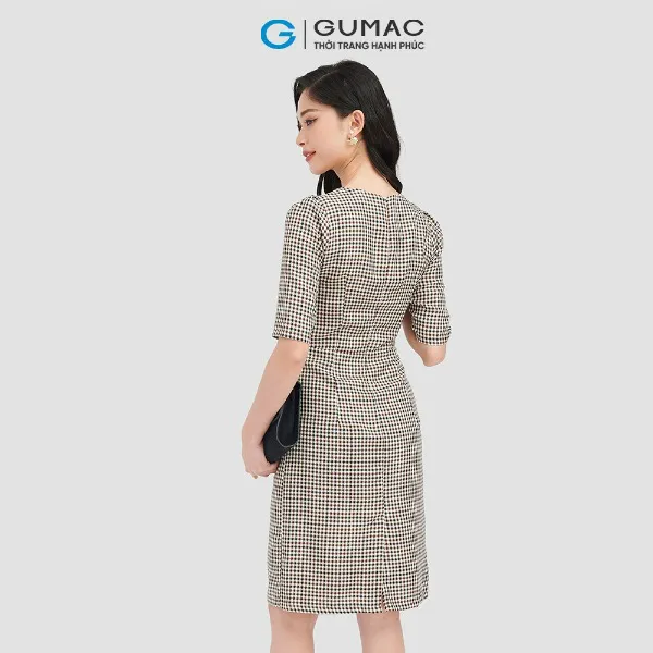 Đầm caro cổ bèo GUMAC