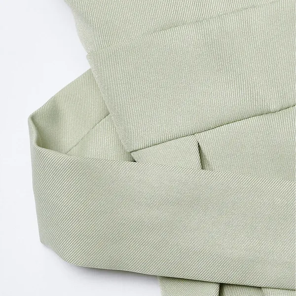 Đầm form dài cổ vest