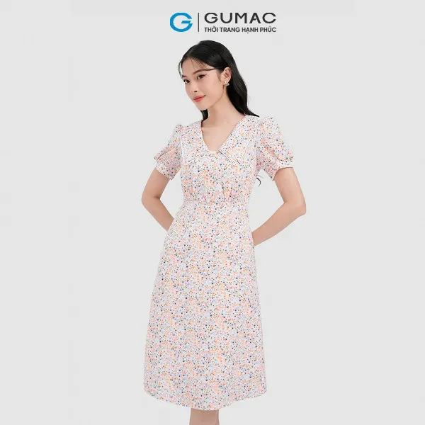 Đầm hoa nhí GUMAC cổ V phối viền đăng ten