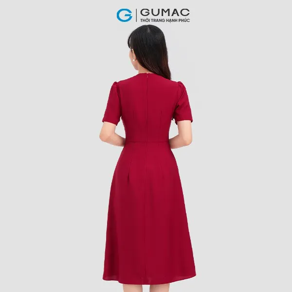 Đầm xoắn cổ thời trang GUMAC