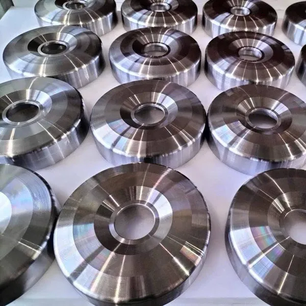 Gia công cơ khí chính xác theo yêu cầu